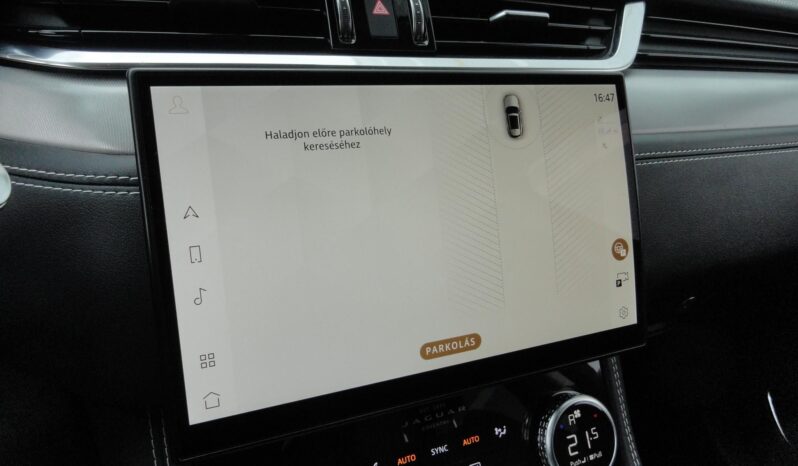 JAGUAR F-PACE D200 R-Dynamic SE (Automata) BŐR-NAVI-KAMERA-MERIDIAN-F1-LED-Mo-i-80eKm-1 ÉV GARANCIA!! teljes