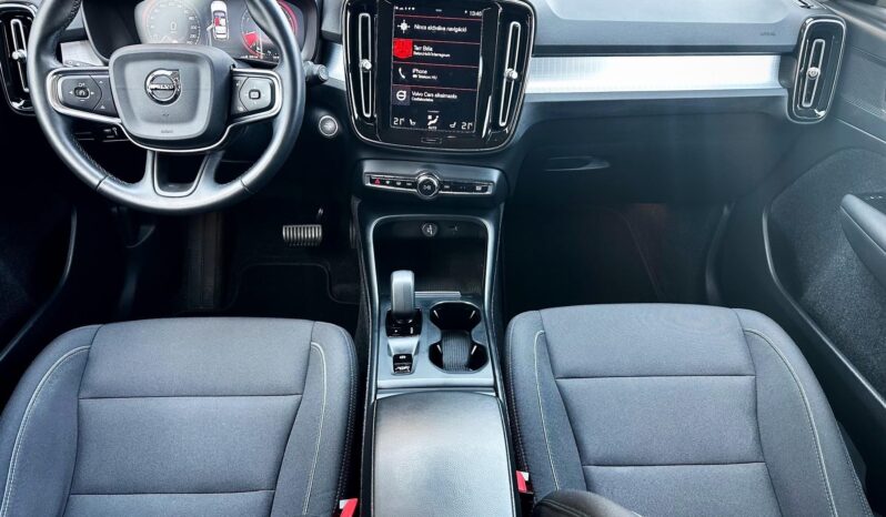 VOLVO XC40 1.5 [T3] Momentum Geartronic MAGYAR-VEZ.SZ.KÖNYV-61eKM-SÁVTARTÓ-TOL.KAMERA-ÜL.FŰTÉS-SÉR.MENTES-ÁFÁ-S! teljes