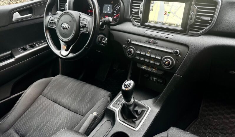 KIA SPORTAGE 1.6 GDI LX Exclusive MAGYAR-VEZ.SZ.KÖNYV-71eKM-NAVI-KAMERA! teljes