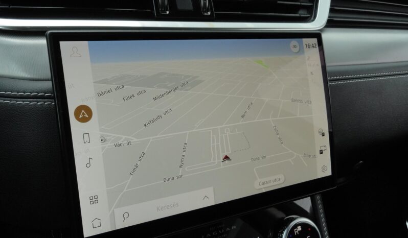 JAGUAR F-PACE D200 R-Dynamic SE (Automata) BŐR-NAVI-KAMERA-MERIDIAN-F1-LED-Mo-i-80eKm-1 ÉV GARANCIA!! teljes