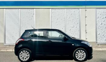 SUZUKI SWIFT 1.2 GLX AC ESP VEZ.SZ.KÖNYV-TEMPOMAT-ÜLÉSFŰTÉS-NAPFÉNYTETŐ! teljes