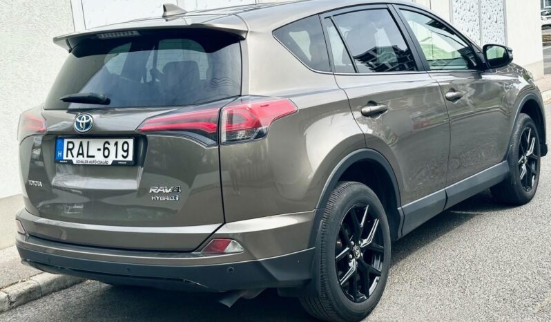TOYOTA RAV 4 Rav4 2.5 Hybrid Active Business e-CVT MAGYAR-VEZ.SZ.KÖNYV-52ekm-KEYLESSGO-KAMERA-EGY TULAJ! teljes