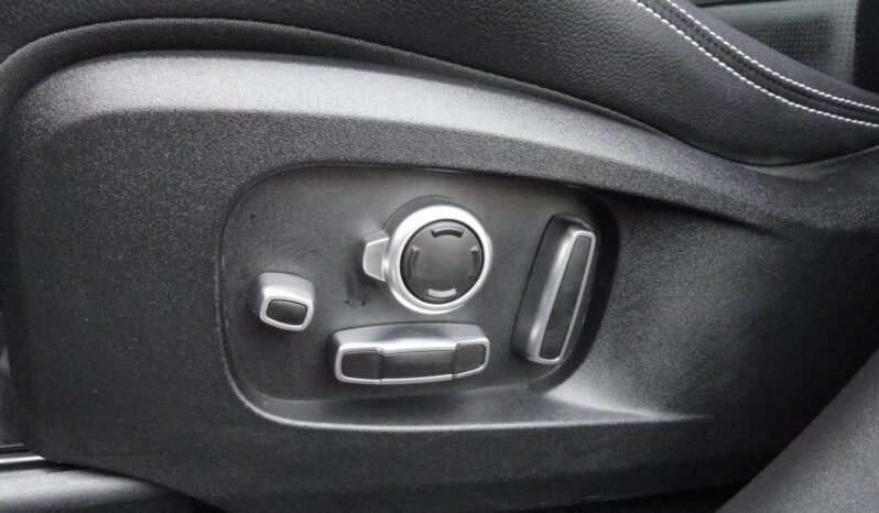 JAGUAR F-PACE D200 R-Dynamic SE (Automata) BŐR-NAVI-KAMERA-MERIDIAN-F1-LED-Mo-i-80eKm-1 ÉV GARANCIA!! teljes