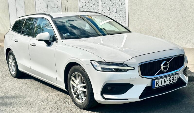 VOLVO V60 2.0 D [D3] Momentum Geartronic MAGYAR-VEZ.SZ.KÖNYV-SÁVTARTÓ-TÁBLAFELISMERŐ! teljes