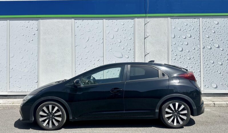 HONDA CIVIC 1.8 Sport VÉGIG VEZ.SZ.KÖNYV-TEMPOMAT-KAMERA-ÜLÉSFŰTÉS-HOLTTÉR! teljes