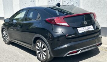 HONDA CIVIC 1.8 Sport VÉGIG VEZ.SZ.KÖNYV-TEMPOMAT-KAMERA-ÜLÉSFŰTÉS-HOLTTÉR! teljes