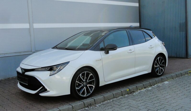 TOYOTA COROLLA 2.0 Hybrid Selection e-CVT FÉLBŐR-ÜLÉSFŰTÉS-KAMERA-VEZETÉSTÁMOGATÓ!! teljes
