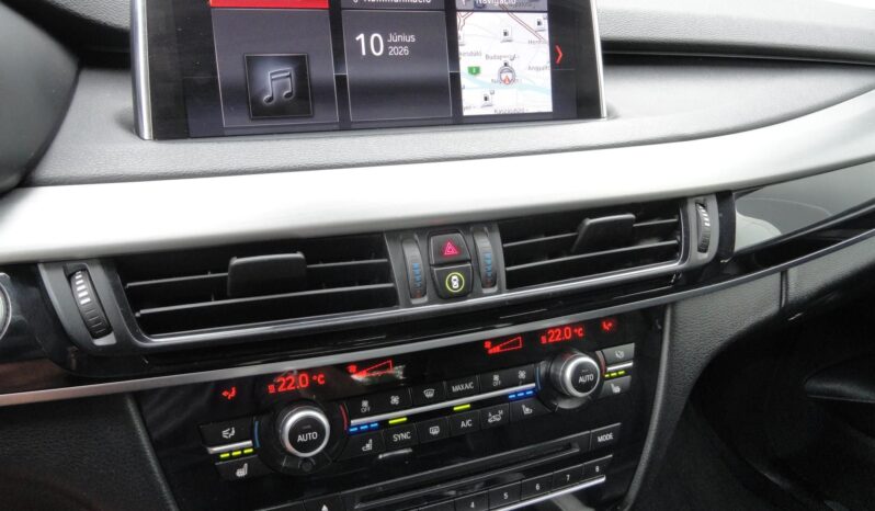 BMW X5 xDrive30d (Automata) BŐR-NAVI-F1-KAMERA-HARMAN KARDON-Mo-i-1 ÉV GARANCIÁVAL!! teljes