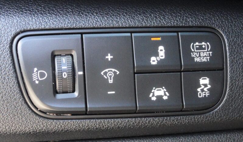 KIA NIRO HEV 1.6 GDI Gold DCT NAVI-KAMERA-VEZETÉSTÁMOGATÓ-Mo-i-94eKm-1 ÉV GARANCIÁVAL!! teljes