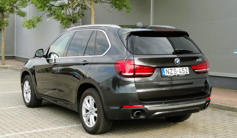BMW X5 xDrive30d (Automata) BŐR-NAVI-F1-KAMERA-HARMAN KARDON-Mo-i-1 ÉV GARANCIÁVAL!! teljes