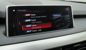 BMW X5 xDrive30d (Automata) BŐR-NAVI-F1-KAMERA-HARMAN KARDON-Mo-i-1 ÉV GARANCIÁVAL!! teljes