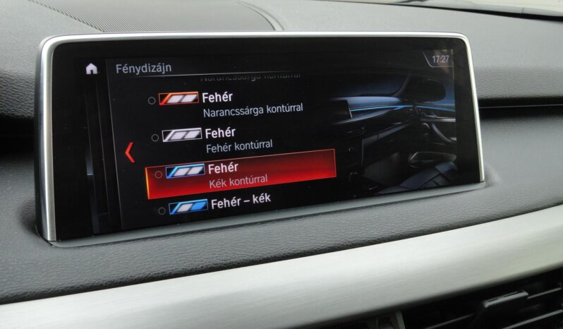 BMW X5 xDrive30d (Automata) BŐR-NAVI-F1-KAMERA-HARMAN KARDON-Mo-i-1 ÉV GARANCIÁVAL!! teljes