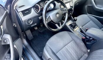 SKODA OCTAVIA Combi 1.6 CR TDI Style MAGYAR.VEZ.SZ.KÖNYV-DIGITKLIMA-TEMPOMAT-TOL.RADAR-ÜLÉSFŰTÉS !! teljes