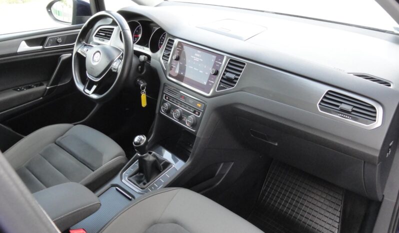 VOLKSWAGEN GOLF SPORTSVAN 1.5 TSI ACT Comfortline PANORÁMATETŐ-ÜLÉSFŰTÉS-Mo i-97eKm-1 ÉV GARANCIÁVAL! teljes