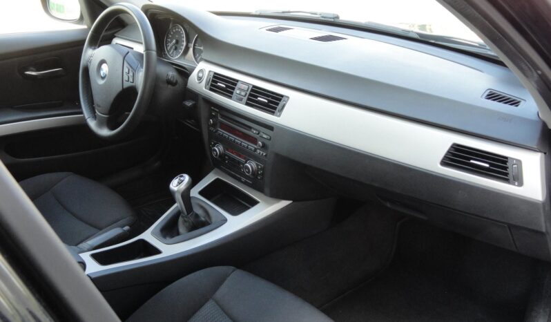 BMW 320d TEMPOMAT-ÜLÉSFŰTÉS-XENON-Mo-i-NAGYSZERVÍZ ELVÉGEZVE!! teljes