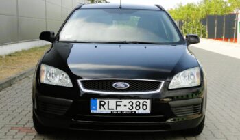 FORD FOCUS 1.6 Ambiente KOMBI-KLÍMA-MEGKÍMÉLT ÁLLAPOT! teljes