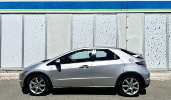 HONDA CIVIC 1.8 Sport VEZ.SZERVÍZKÖNYV-139eKM-TEMPOMAT-TOLATÓRADAR-SÉR.MENTES teljes