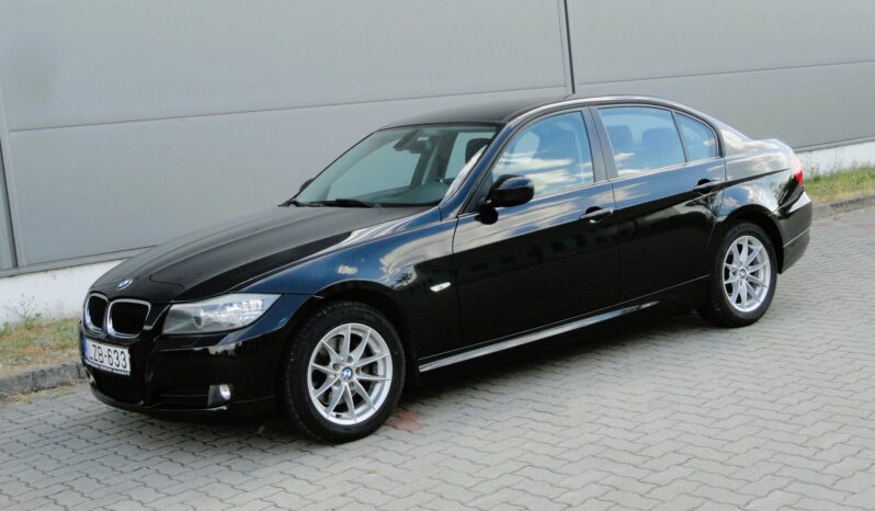 BMW 320d TEMPOMAT-ÜLÉSFŰTÉS-XENON-Mo-i-NAGYSZERVÍZ ELVÉGEZVE!! teljes