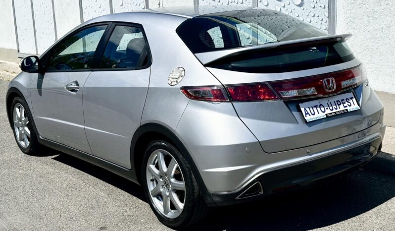 HONDA CIVIC 1.8 Sport VEZ.SZERVÍZKÖNYV-139eKM-TEMPOMAT-TOLATÓRADAR-SÉR.MENTES teljes