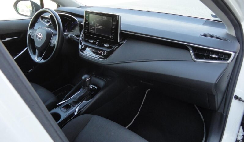 TOYOTA COROLLA Sedan 1.8 Hybrid Comfort Tech e-CVT KAMERA-ÜLÉSFŰTÉS-VEZETÉSTÁMOGATÓ-Mo-i-100eKm-1 ÉV GARANCIÁVAL!! teljes