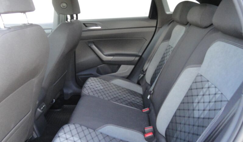 VOLKSWAGEN TAIGO 1.5 TSI ACT R-Line DSG KAMERA-ÜLÉSFŰTÉS-VEZETÉSTÁMOGATÓ-Mo-i-1 ÉV GARANCIA! teljes