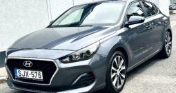 HYUNDAI I30 Fastback 1.4 T-GDi Premium MAGYAR-84eKM-KAMERA-CARPLAY-FÉLBŐR-ÜLÉSFŰTÉS-1TULAJ-GARANCIA!