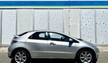 HONDA CIVIC 1.8 Sport VEZ.SZERVÍZKÖNYV-139eKM-TEMPOMAT-TOLATÓRADAR-SÉR.MENTES teljes