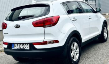 KIA SPORTAGE 1.6 GDI LX Navi Moi-VEZ.SZ.KÖNYV-140eKM-KAMERA-4XÜL.FŰTÉS-GARANCIA! teljes