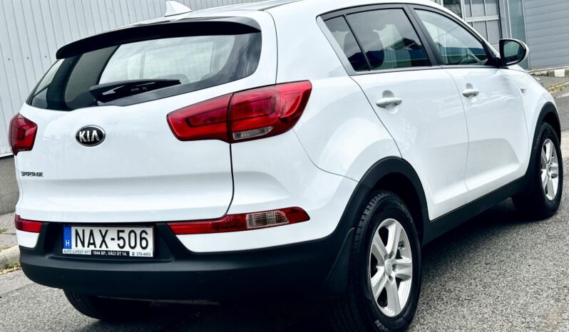 KIA SPORTAGE 1.6 GDI LX Navi Moi-VEZ.SZ.KÖNYV-140eKM-KAMERA-4XÜL.FŰTÉS-GARANCIA! teljes