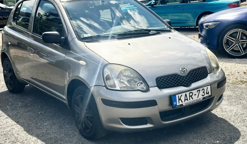 TOYOTA YARIS 1.0 Blue MAGYAR-GARANTÁLT KM-RENDSZERESEN SZERVIZELT-MŰSZAKI:2027.12-IG! teljes
