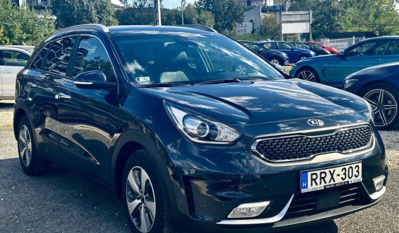 KIA NIRO HEV 1.6 GDI Platinum DCT MAGYAR-SÁVTARTÓ-ADAPTÍV TEMPOMAT-CARPLAY-4XÜLÉSFŰTÉS-EGY TULAJ-GYÁRI GARANCIA! teljes