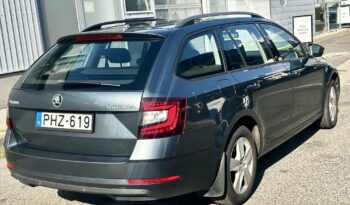 SKODA OCTAVIA Combi 1.6 CR TDI Style MAGYAR.VEZ.SZ.KÖNYV-DIGITKLÍMA-TEMPOMAT-TOL.RADAR-ÜLÉSFŰTÉS! teljes