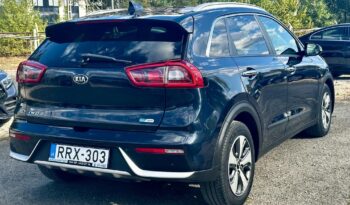 KIA NIRO HEV 1.6 GDI Platinum DCT MAGYAR-SÁVTARTÓ-ADAPTÍV TEMPOMAT-CARPLAY-4XÜLÉSFŰTÉS-EGY TULAJ-GYÁRI GARANCIA! teljes