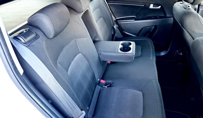 KIA SPORTAGE 1.6 GDI LX Navi Moi-VEZ.SZ.KÖNYV-140eKM-KAMERA-4XÜL.FŰTÉS-GARANCIA! teljes