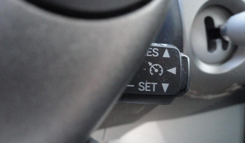 TOYOTA PRIUS 1.5 HSD (Automata) VEZETETT SZERVÍZKÖNYV!! teljes